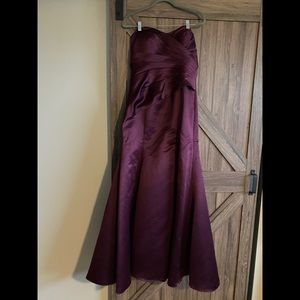 Bill Levkoff bridesmaid dress eggplant